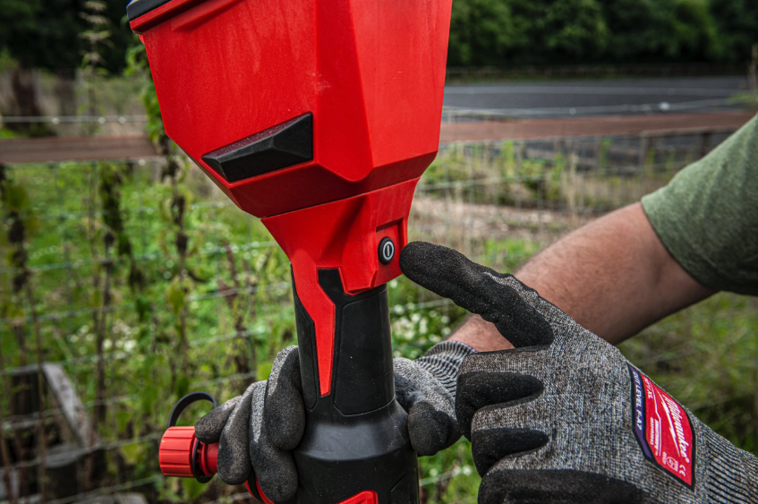 M18™ HYDROPASS™ brushless stick water pump | BCZA