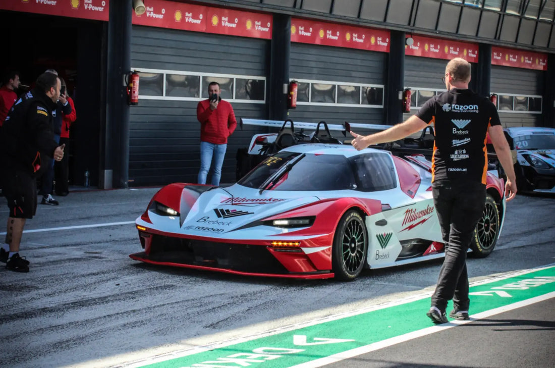 Milwaukee Powers the North West 200 Superbike Race | BCZA