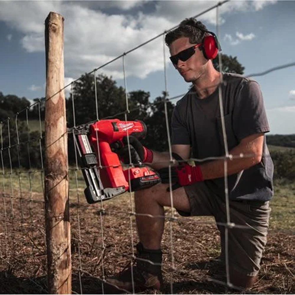 Staples - fencing | Fencing staples 45mm HDG-P960 | 4932480359