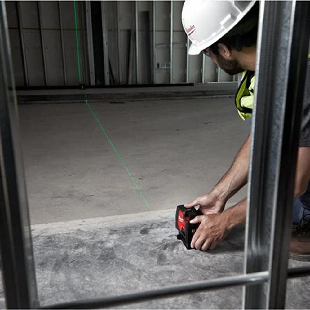 USB rechargeable green cross line laser with plumb points | L4 CLLP-301C | 4933478099