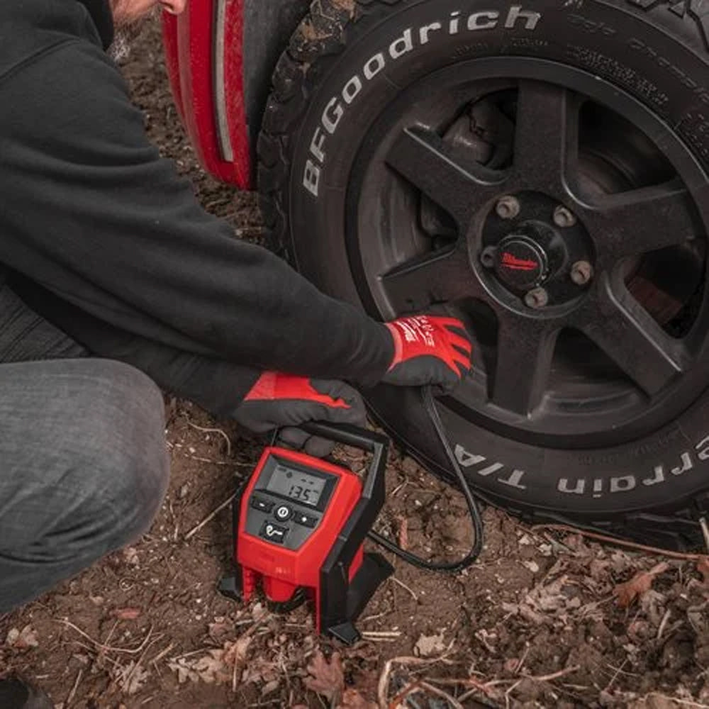 M12™ sub compact inflator | M12 BI-0 | 4933464124