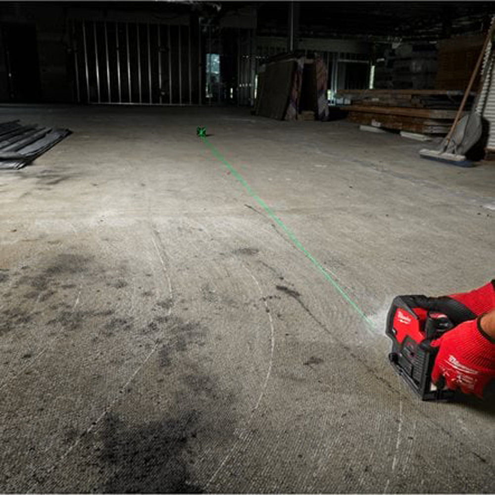 M12™ green cross line laser with plumb points | M12 CLLP-0C | 4933478101