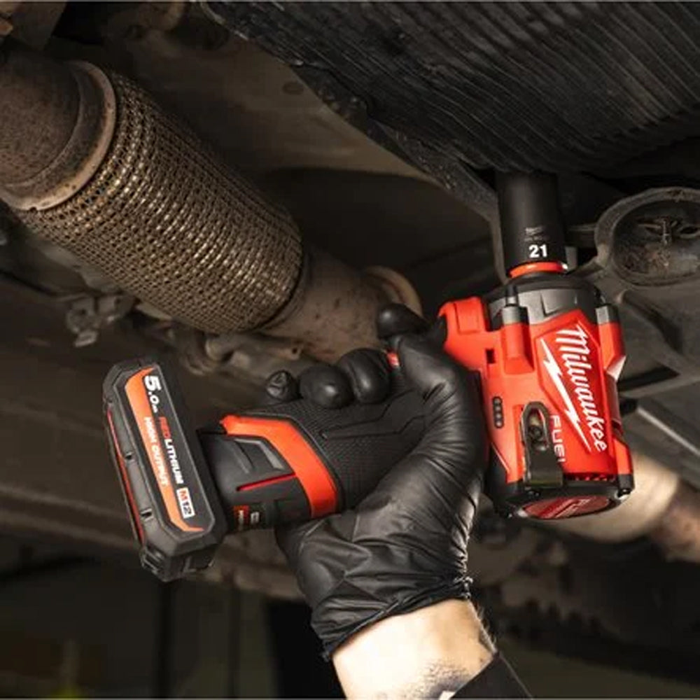 M12 FUEL™ ⅜″ compact impact wrench with friction ring |M12 FCIWF38G3-0 | 4933493451