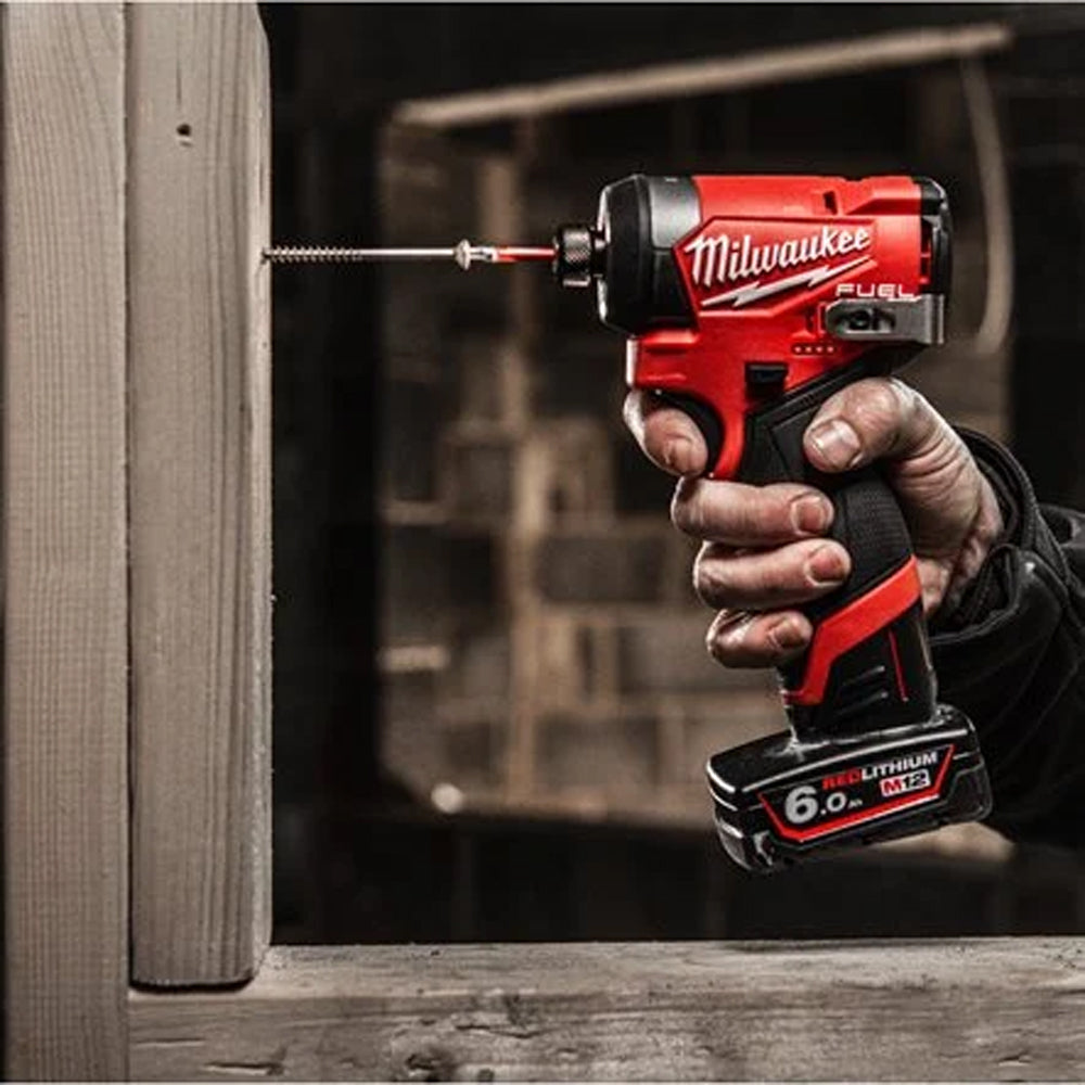 M12 FUEL™ sub compact ¼″ impact driver | M12 FID2-0 | 4933479876