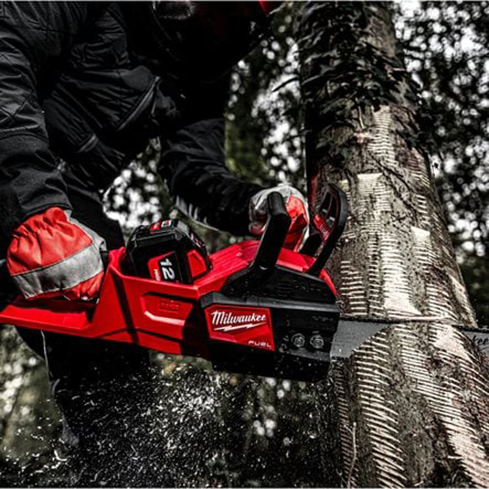 M18 FUEL™ chainsaw with 40 cm bar | M18 FCHS-0 | 4933464723