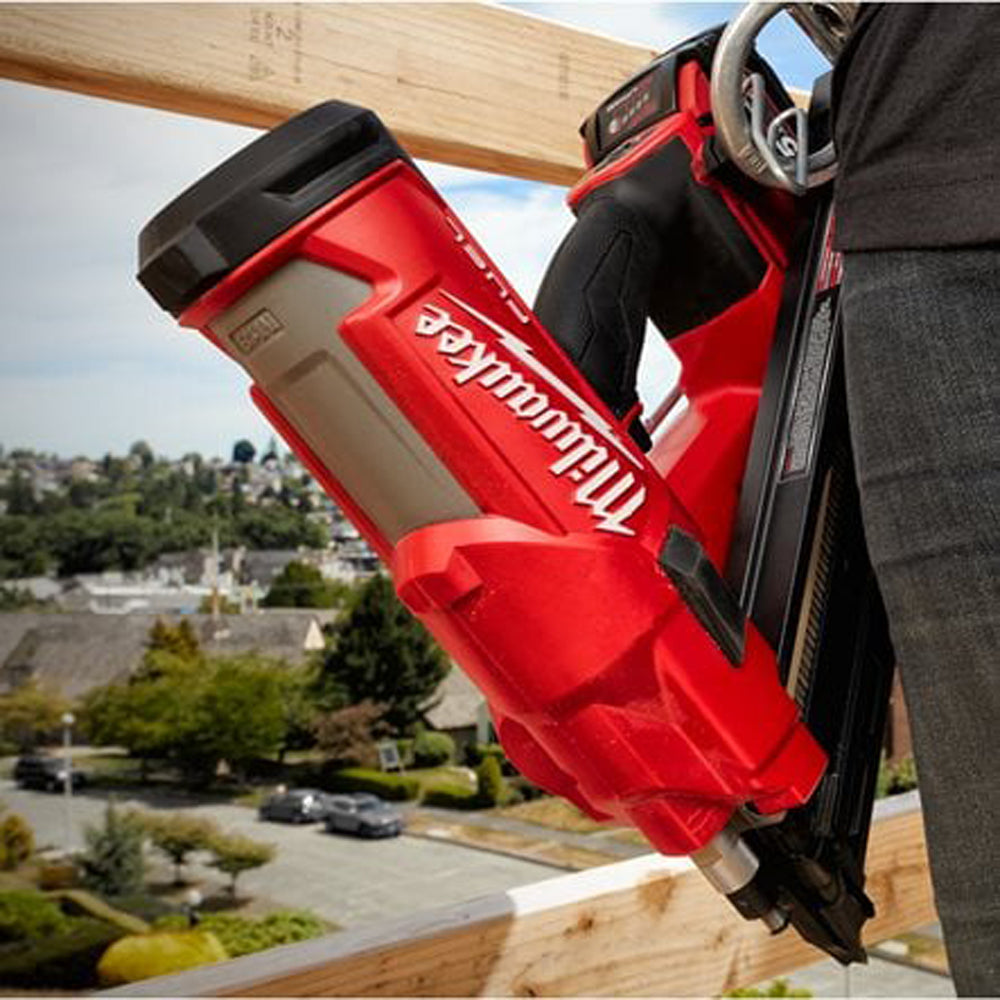 M18 FUEL™ 34° framing nailer 2-mode | M18 FFN-0C | 4933471406