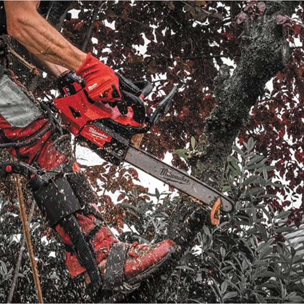 M18 FUEL™ top handle chainsaw with 35 cm bar | M18 FTHCHS35-0 | 4933479588