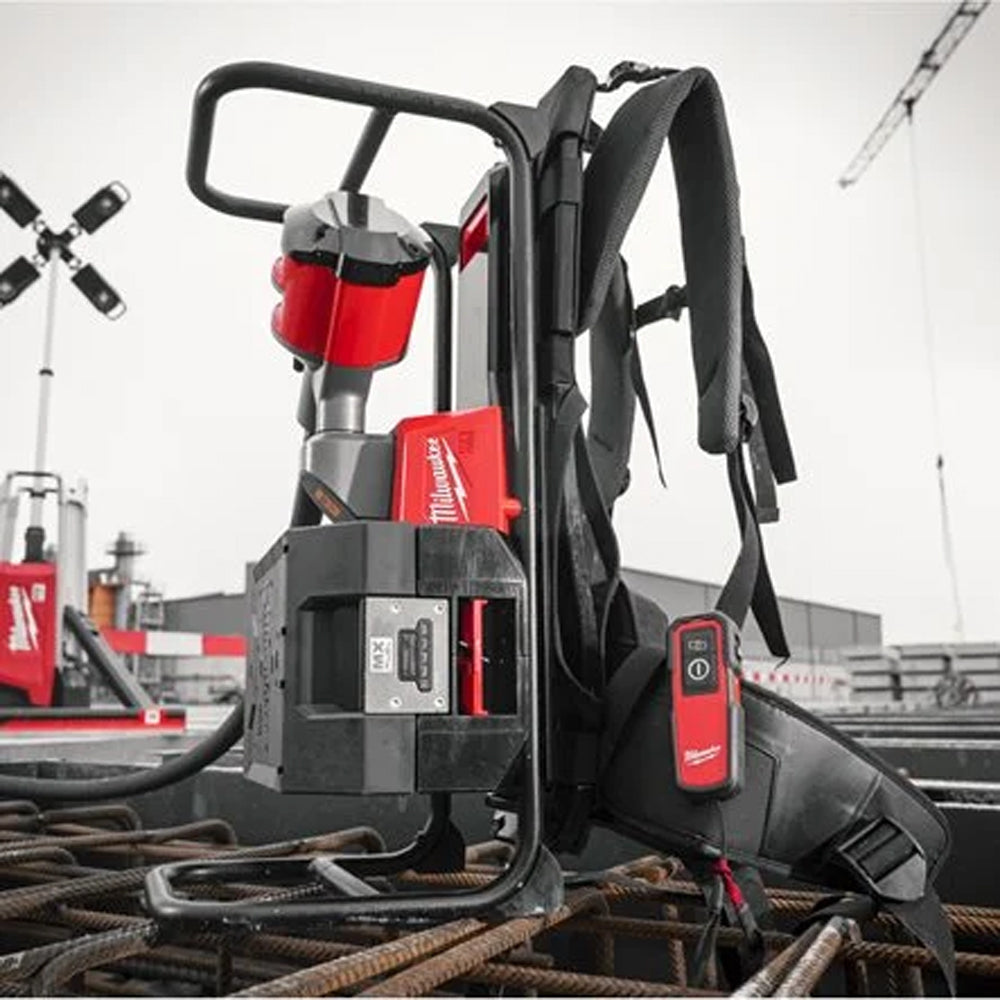 MX FUEL™ backpack concrete vibrator | MXF CVBP-0 | 4933479595