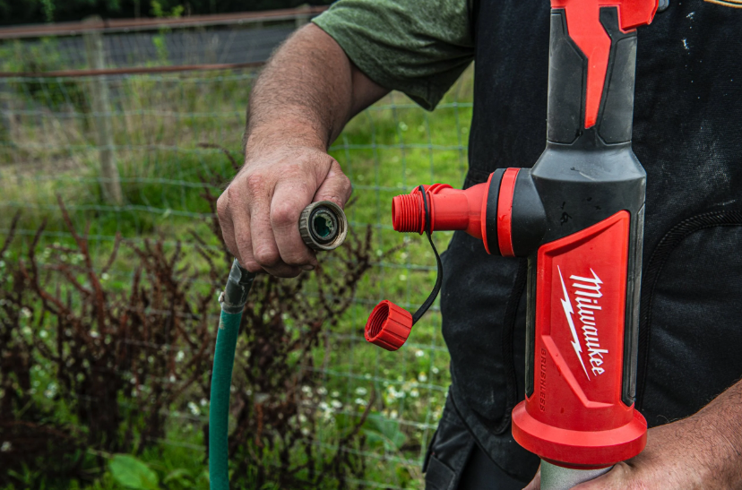 M18™ HYDROPASS™ brushless stick water pump | BCZA